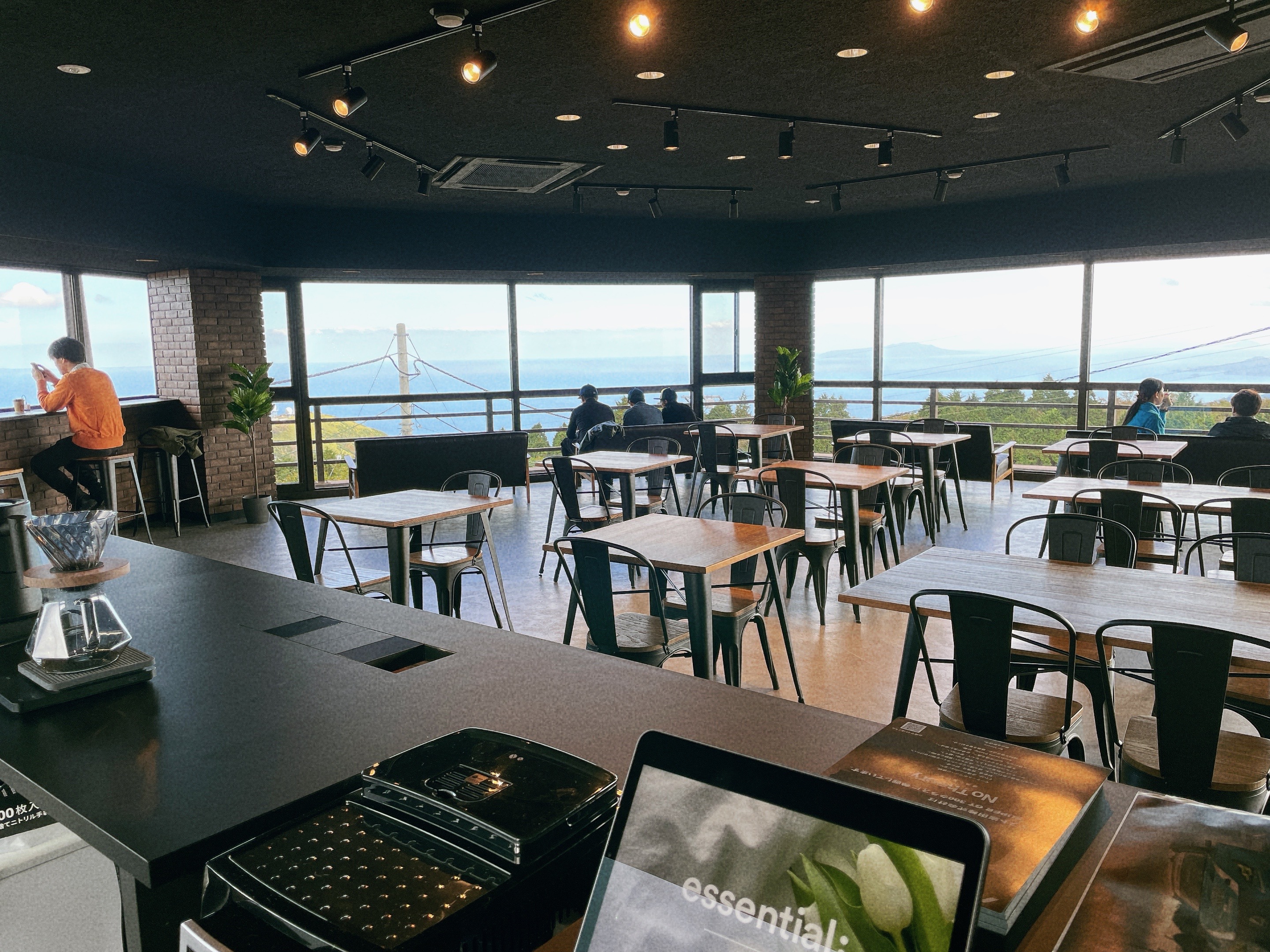 アネスト岩田株式会社 | 今年のお花見は箱根で決まり。3月31日（日）に